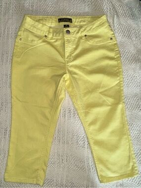 d. jeans Bright Yellow Cropped Women's Jeans